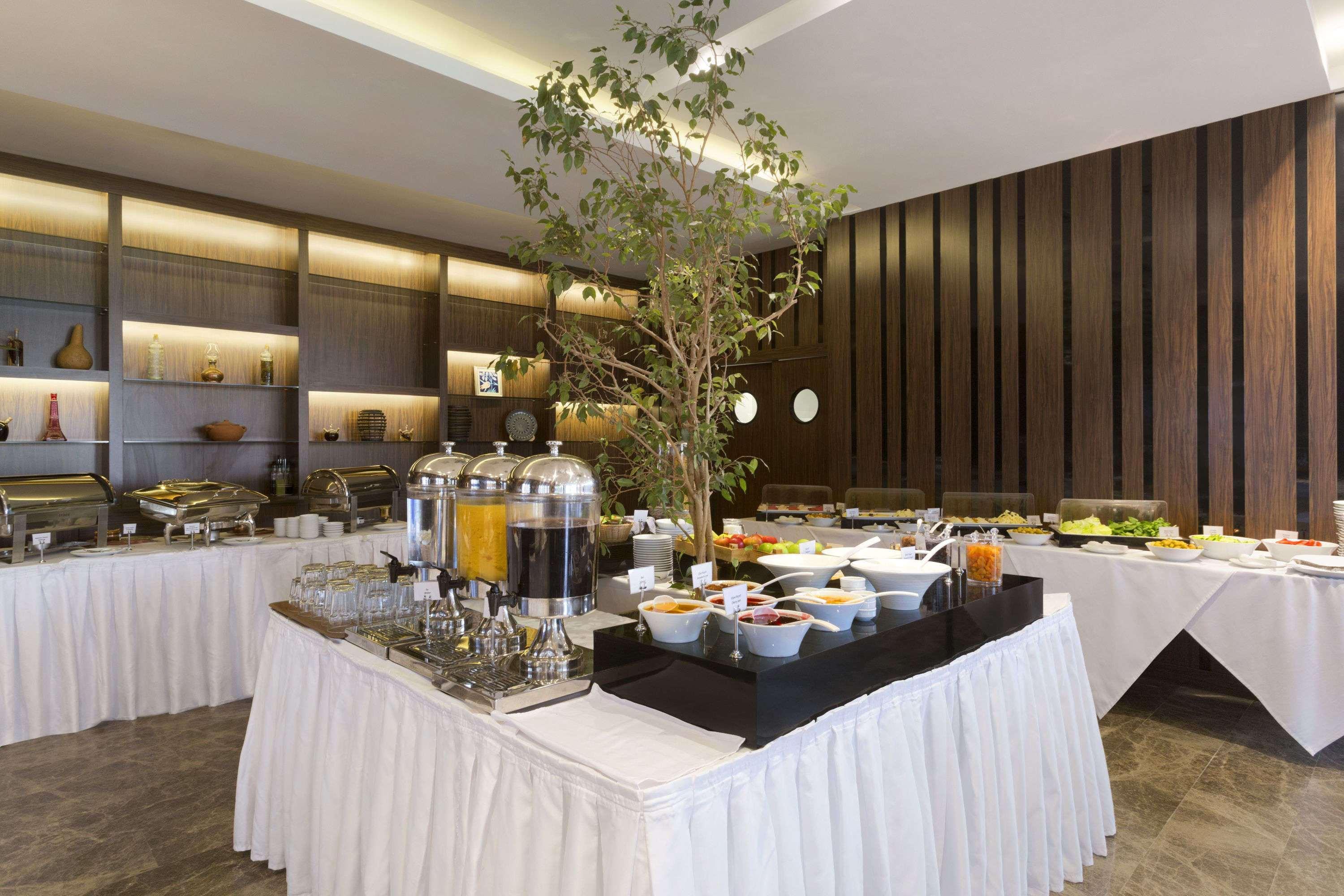 Hotel Ramada By Wyndham Istanbul Florya Zewnętrze zdjęcie