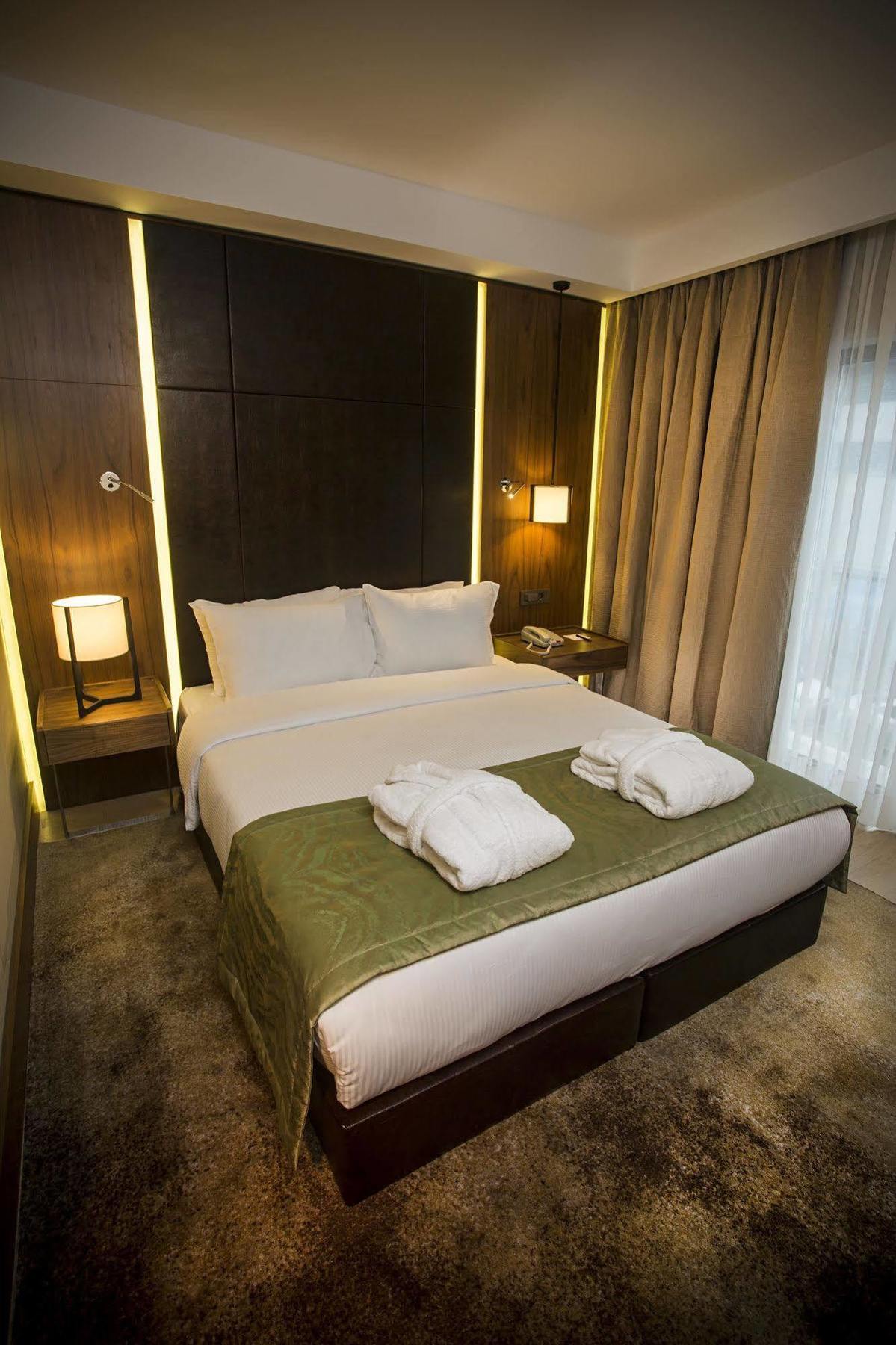 Hotel Ramada By Wyndham Istanbul Florya Zewnętrze zdjęcie
